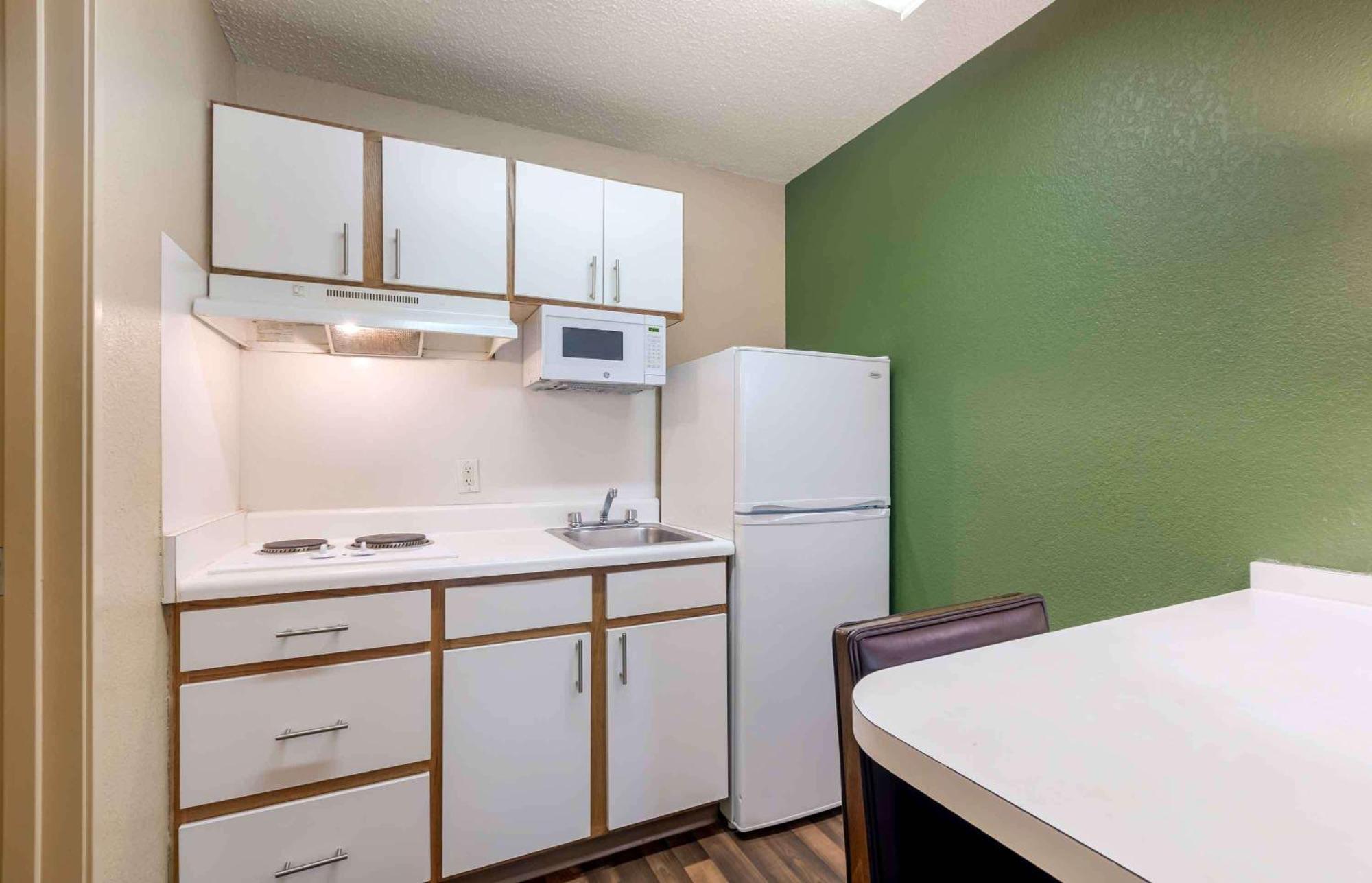 Extended Stay America Select Suites - Atlanta - Perimeter - Hammond Drive Sandy Springs Exterior foto