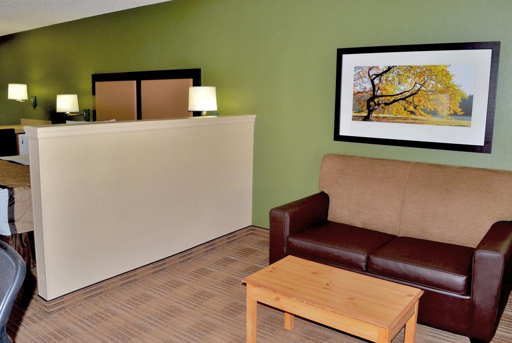 Extended Stay America Select Suites - Atlanta - Perimeter - Hammond Drive Sandy Springs Exterior foto